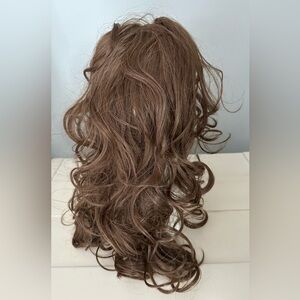 Ladies Women’s Long Curly Brown Brunette Wig